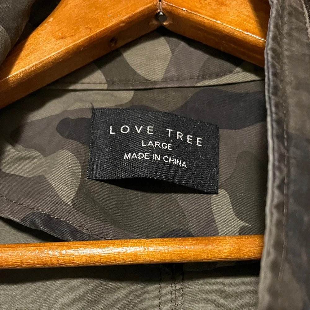 Love Tree Green Camouflage Vest - Picture 2 of 12